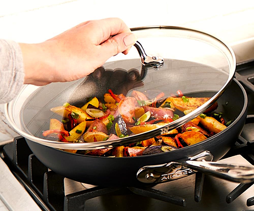 Ha1 Frying Pan 3 Piece Set: Sizzle & Shine in the Kitchen!