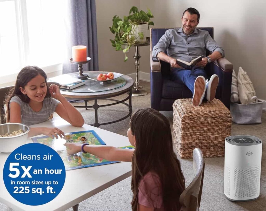 Clorox Medium Room Air Purifier ideal for medium size room Clorox Medium Room Air Purifier ideal for medium size room
